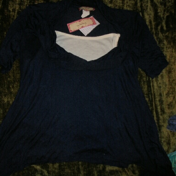 Blouse.