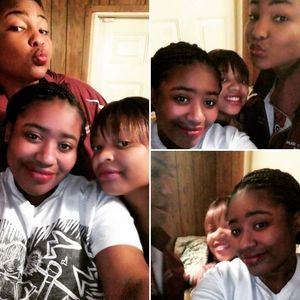 Meet your Posher, Ebony