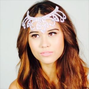 Rhinestone forehead headpiece