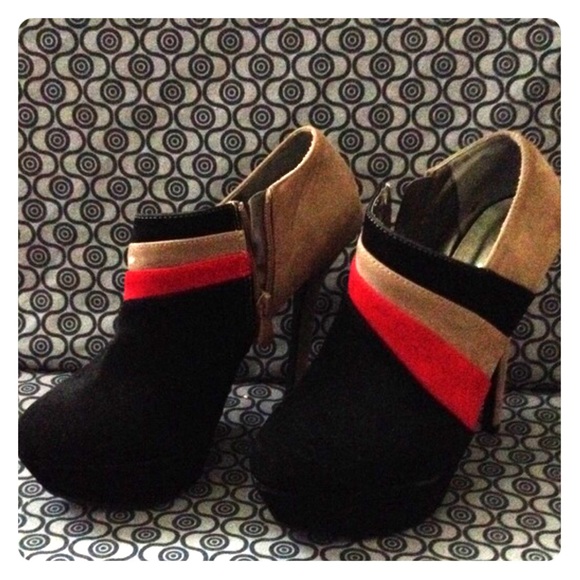 Shoes - BLACK TAN RED HIGH HEEL BOOTIES SZ 10