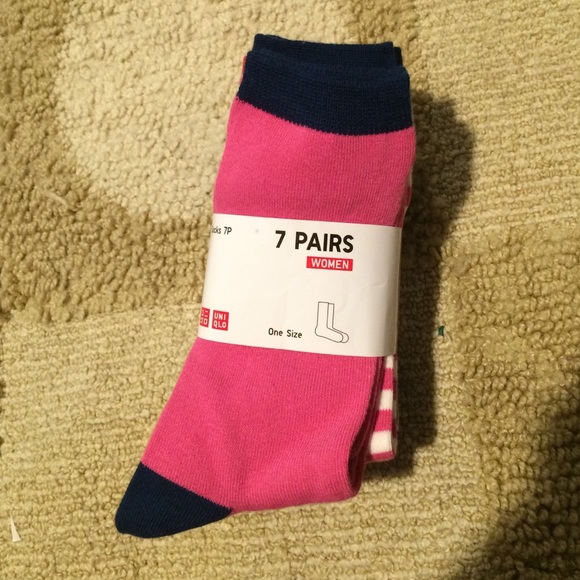 UniQlo Crew Socks