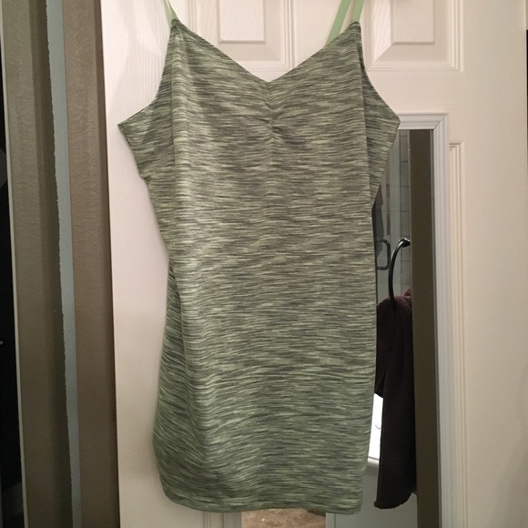 Workout tank with built in bra