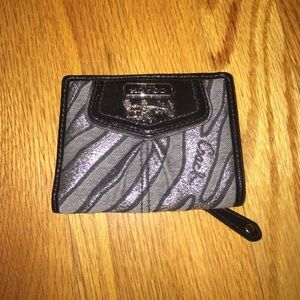 coach zebra wallet-perfect condition