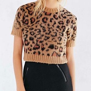 UO Cooperative Fuzzy Leopard Cropped Sweater