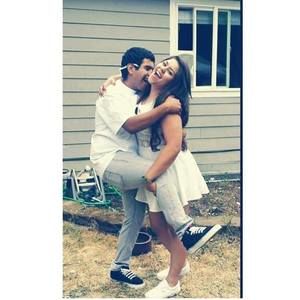 Meet your Posher, Manuel