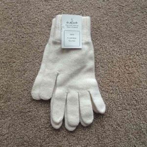 100% cashmere gloves