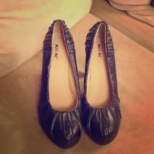 MISS ME Black Platform Heels Size 10 US