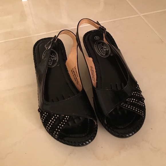 Black Sandals
