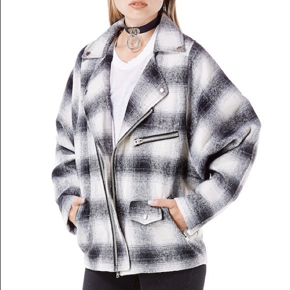 Unif boyfriend moto jacket in black & white plaid
