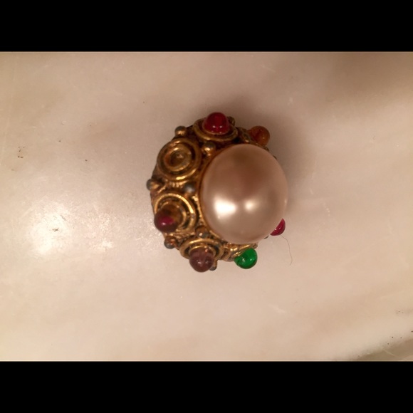 Chanel Vintage Gripoix clip on earrings - Picture 3 of 4