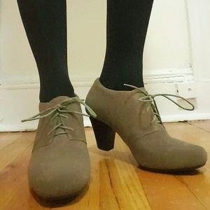 Comfy Shoes by Clarks