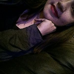 Meet your Posher, Nina