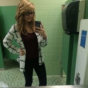 Meet your Posher, Mikayla