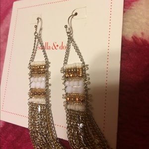 Stella & dot Dakota earrings