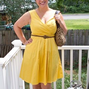 Jessica Simpson Yellow V-Neck Dress with Belt
