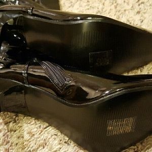 Black shiny thigh high boots (brand new)