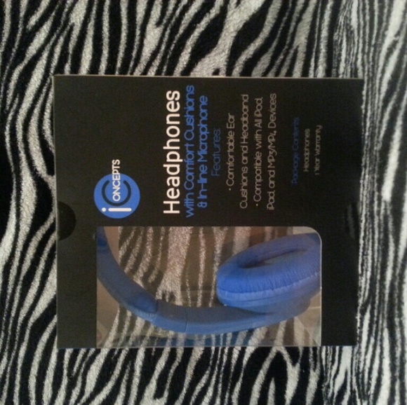 Stylish headphones/in-line mic/cushioned