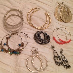 8 earring pairs