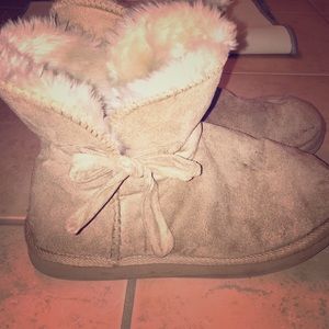 American Eagle Fur Boots