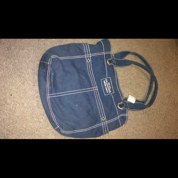 Aero Purse