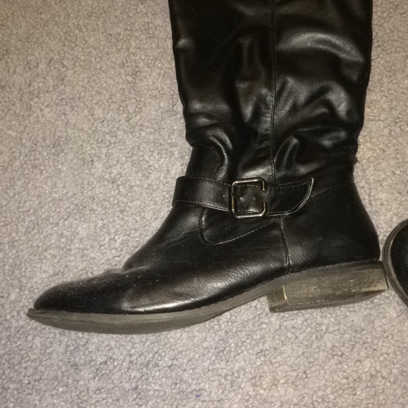 Black Boots