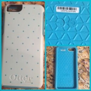 iPhone 6/6s OtterBox. Used maybe once or twice.