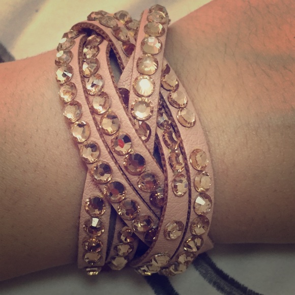 Leather bracelet