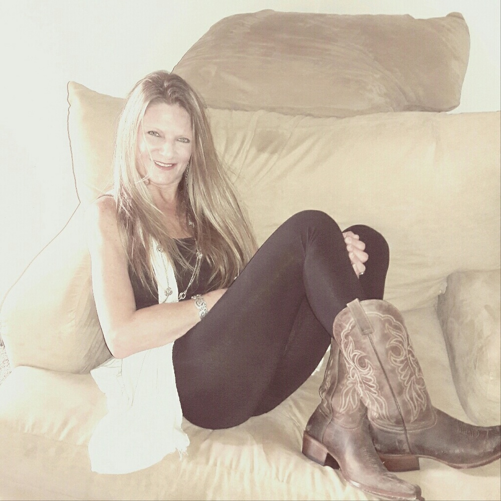 Meet your Posher, Deanne