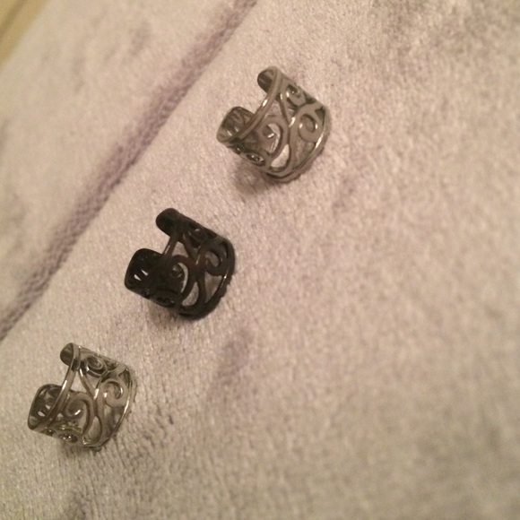 Claire's swirl ear cuff bundle