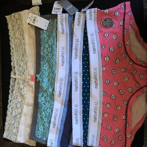 5 new Aerie panties 💛