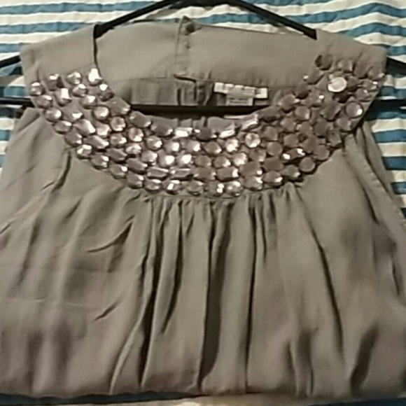 Cute top - Picture 2 of 2