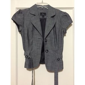 Gray striped cap sleeved blazer