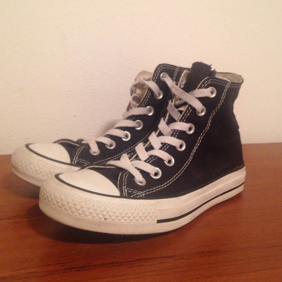 Black and white converse high tops