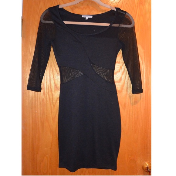 Charlotte Russe 3/4 sleeve body con dress