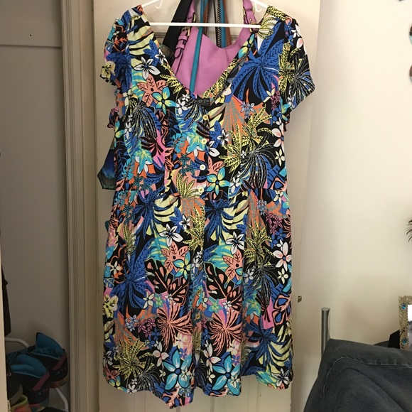V-neck button down tropical dress