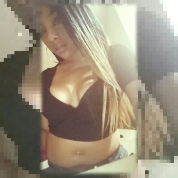 Meet your Posher, Nickii