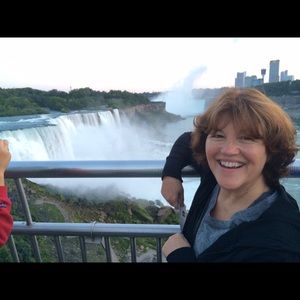 Meet your Posher, Christine