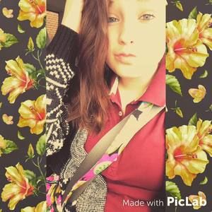 Meet your Posher, Crystal