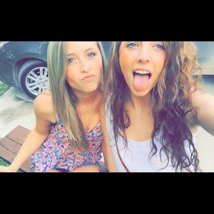 Meet your Posher, Carli