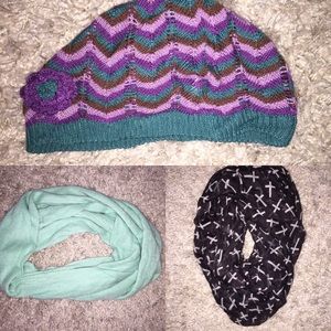 Beanie and 2 infinity scarfs