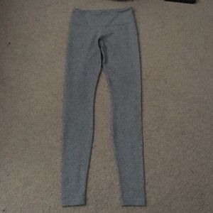 Lulu Lemon light grey leggings size 6