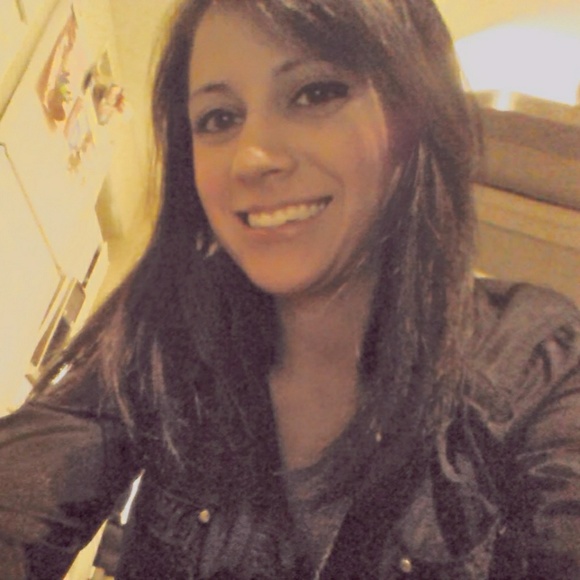 Mommie Rissa - Picture 3 of 3