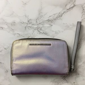 Marc Jacobs Karma Chameleon iPhone 5 Wrislet