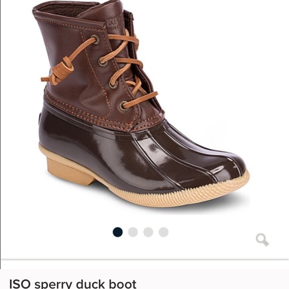 ISO of duck boot size 5