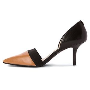 PRICE DROPPED⚡️⚡️Michael Kors Wendy Pump