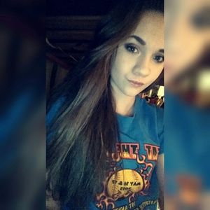 Meet your Posher, Carissa