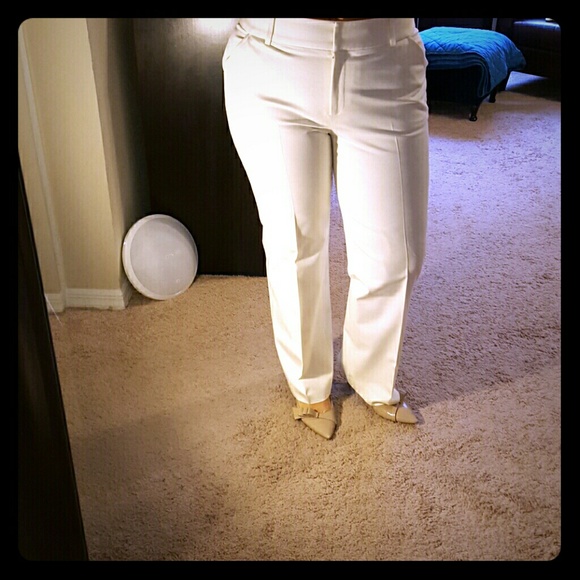 FLASH SALE***Alfani White Slacks