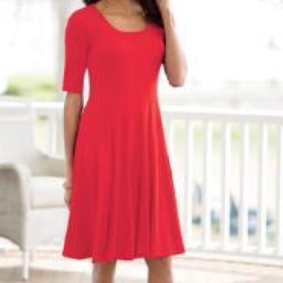 Madison Leigh size M midi dress