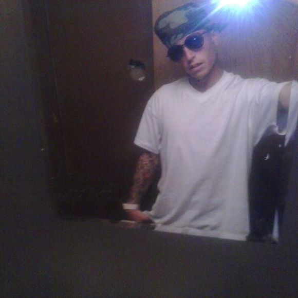 Meet your Posher, Shawn - Picture 1 of 1