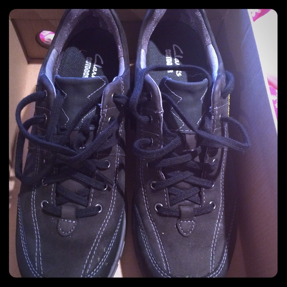 Clarks Wave Trek Shoes size 9.5 women's